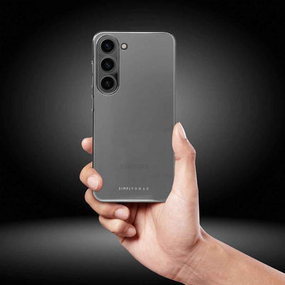 ROAR Etui PURE SIMPLE FIT do Samsung S24 / S25 Transparentny