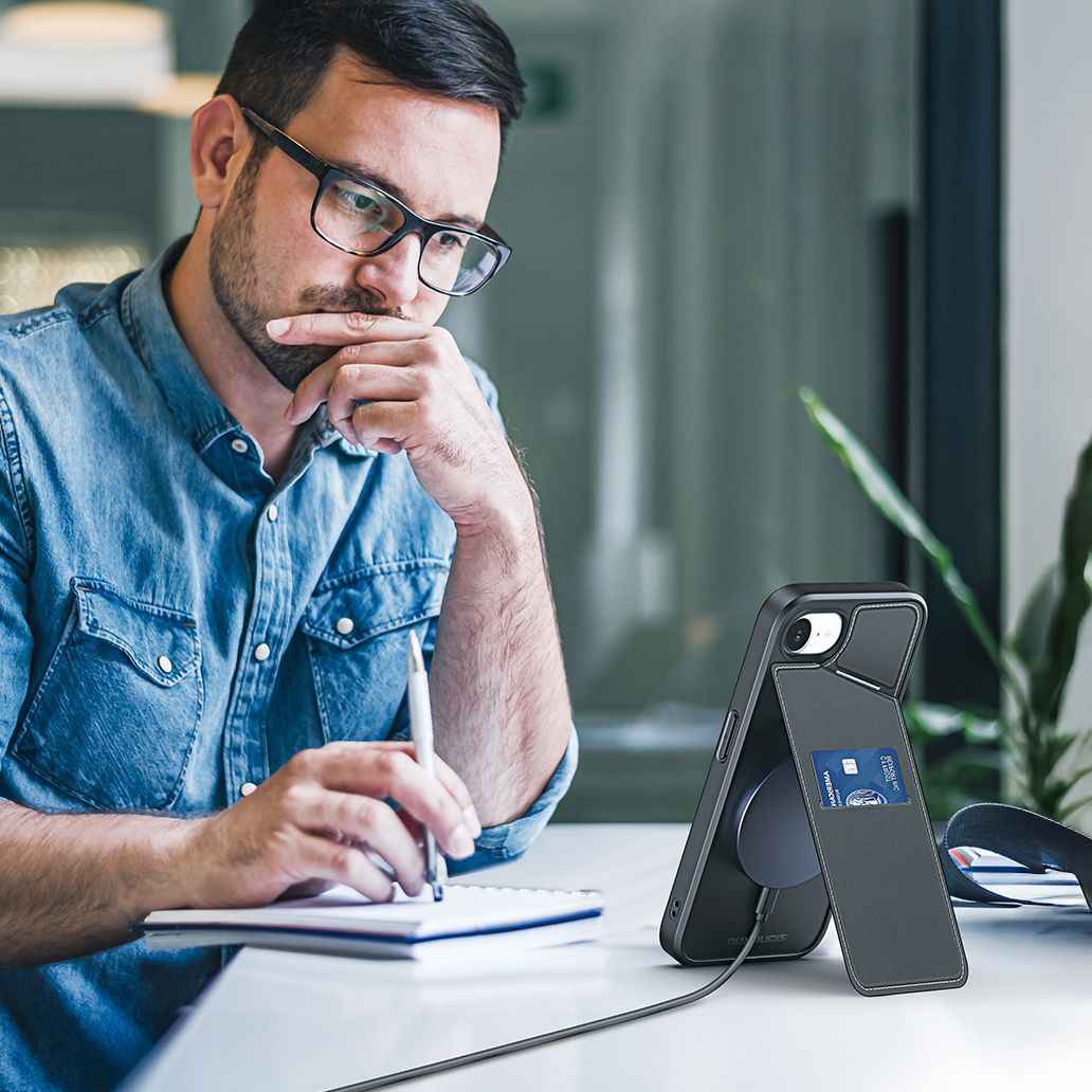 DUX DUCIS futerał RAFI II MAG z podstawką kompatybilny z MagSafe do IPHONE 16e (SE 4 2025) czarny