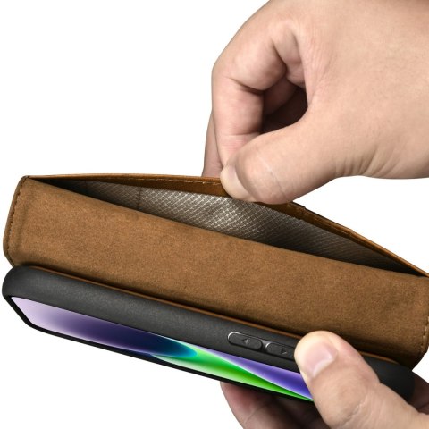 Etui na telefon iPhone 14 iCarer Oil Wax Wallet Anti-RFID 2w1 jasnobrązowe