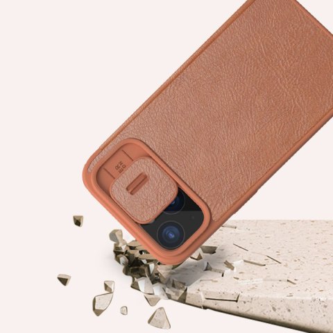 Etui na telefon iPhone 15 Pro Nillkin Qin Leather Pro czarne z osłoną aparatu