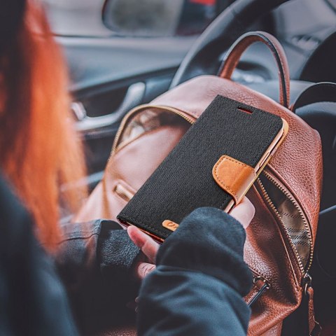 Etui CANVAS Book do iPhone 16 czarny