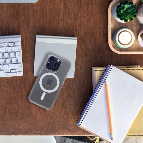 Etui FROST MAG COVER kompatybilny z MagSafe do iPhone 14 transparentny