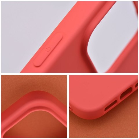 Etui SILICONE do iPhone 13 brzoskwiniowy