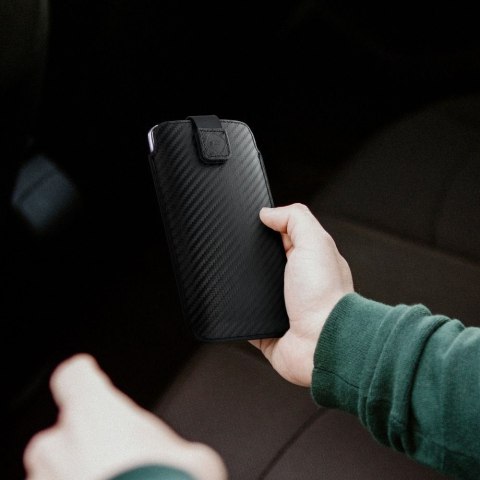 Etui uniwersalny / wsuwka POCKET Carbon - Model 09 - do iPhone 13 mini / 6 / 7 / 8 / 12 mini SAMSUNG S3 (i9300) / S4 (i9500)