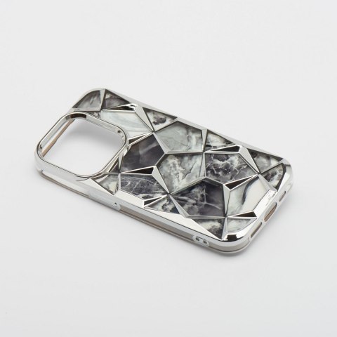 Etui TWINKI do iPhone 13 srebrny