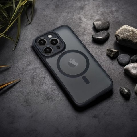 Etui FULL MATTE MAG COVER kompatybilny z MagSafe do iPhone 13 czarny