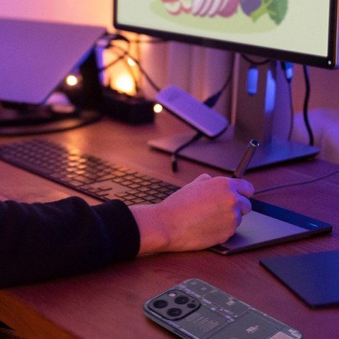 Etui TECH do iPhone X wzór 1