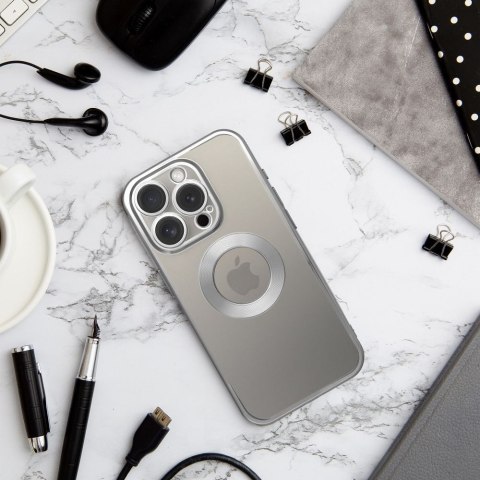 Etui GLAM do iPhone 11 srebrny